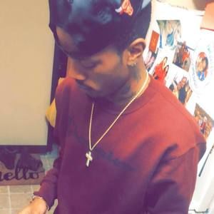 Meet your Posher, Pierre